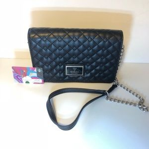 Guess black cross body like new